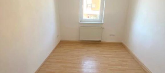 10-Zimmer Gebäude in Selb, Germany, Nr. 269859 4