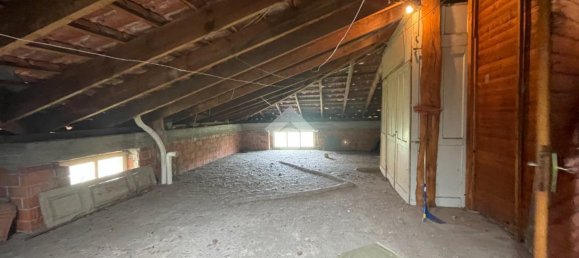 5 rooms House in Gozzano, Italy No. 123918 48