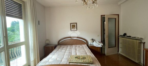 5 rooms House in Gozzano, Italy No. 123918 23