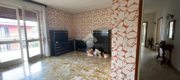 5 rooms House in Gozzano, Italy No. 123918 7