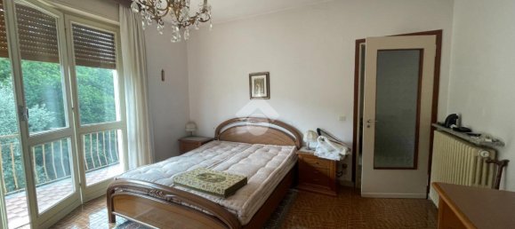 5 rooms House in Gozzano, Italy No. 123918 22