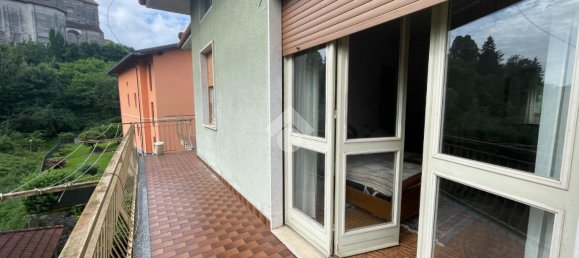 5 rooms House in Gozzano, Italy No. 123918 19