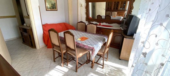 Квартира с 4 комнатами в Катандзаро, Италия № 115911 4