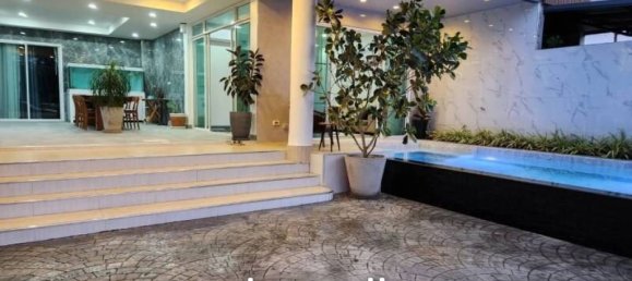 6 bedrooms Commercial property in Pattaya, Thailand No. 17550 8