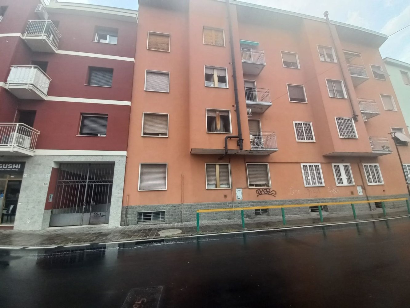 3 rooms Apartment in Pioltello, Italy No. 330381