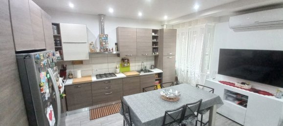 3 rooms Apartment in Pioltello, Italy No. 330381 3