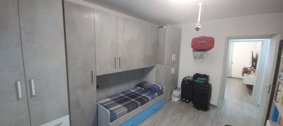 3 rooms Apartment in Pioltello, Italy No. 330381 13