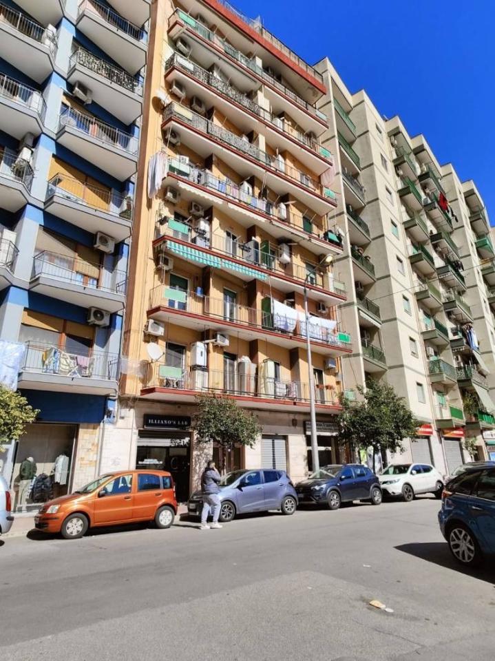 2 rooms Apartment in Taranto, Italy No. 151541