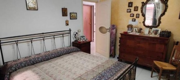 2 rooms Apartment in Taranto, Italy No. 151541 10