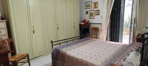 2 rooms Apartment in Taranto, Italy No. 151541 9