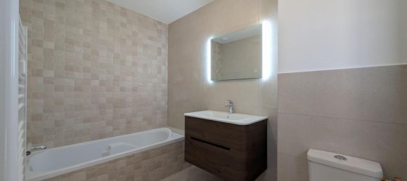 3 bedrooms House in Vias, France No. 286549 15