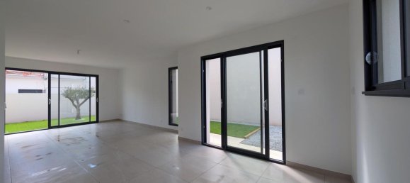 3 bedrooms House in Vias, France No. 286549 9