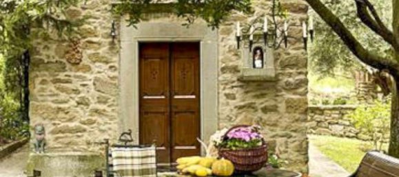 6 bedrooms Villa in Cortona, Italy No. 322 6