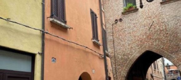 2 rooms Apartment in Ferrara, Italy No. 25124 3