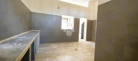 Estudio en Mesagne, Italy No. 57257 7