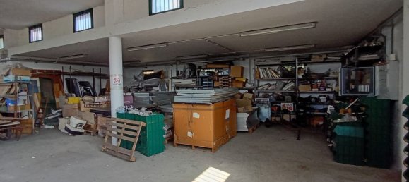 Lagerhaus in Turin, Italy 5000m², Nr. 332614 8