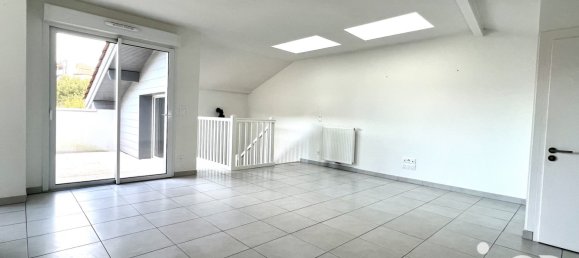 3 bedrooms Penthouse in Boucau, France No. 358018 2