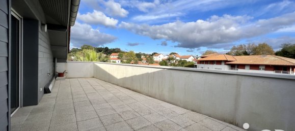 3 bedrooms Penthouse in Boucau, France No. 358018 9
