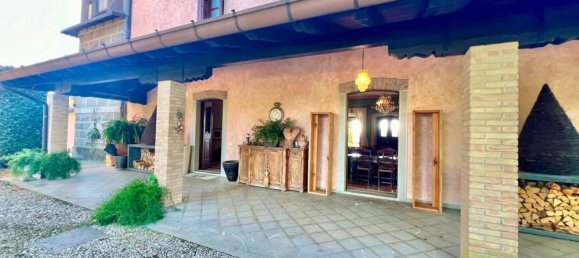 5 rooms Building in Udine, Italy No. 333021 3