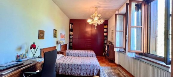 5 rooms Building in Udine, Italy No. 333021 24