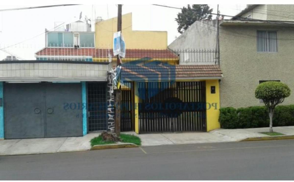 3 bedrooms House in Mexicali, Mexico No. 147044