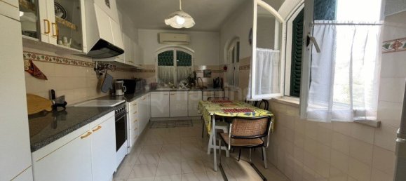 5 bedrooms Villa in Sesimbra, Portugal No. 136276 22