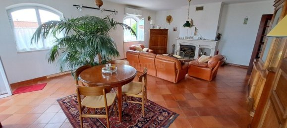 5 bedrooms Villa in Sesimbra, Portugal No. 136276 10