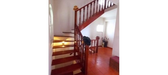 5 bedrooms Villa in Sesimbra, Portugal No. 136276 5