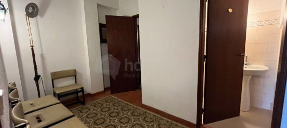 5 bedrooms Villa in Sesimbra, Portugal No. 136276 38