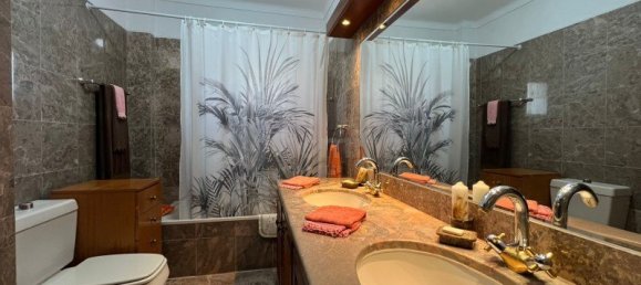 5 bedrooms Villa in Sesimbra, Portugal No. 136276 23