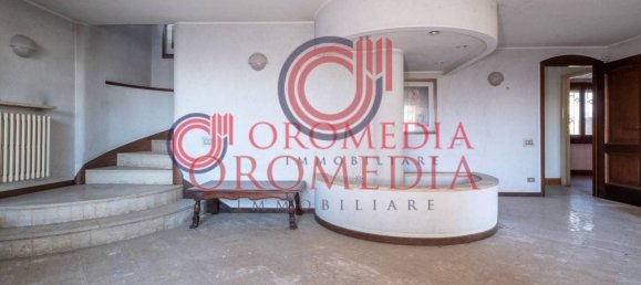 4 Schlafzimmer Villa in Calcinate, Italy, Nr. 84682 18