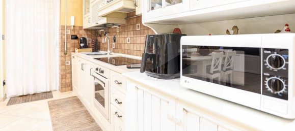 3 rooms Apartment in Ciampino, Italy No. 19635 5