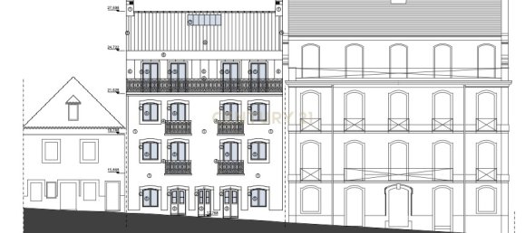 Gewerbliche Immobilie in Almada, Portugal 310m², Nr. 326817 2