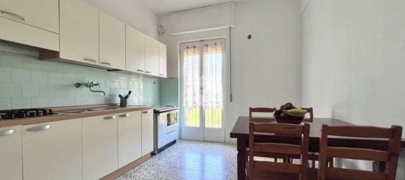 3غرفة شقة في Canale Monterano, Italy رقم 262480 5