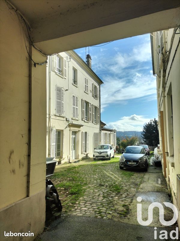 1 غرف نوم شقة في Chateau-Thierry, France رقم 65395