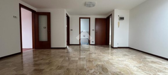 1 Schlafzimmer Wohnung in Suisio, Italy, Nr. 316297 2