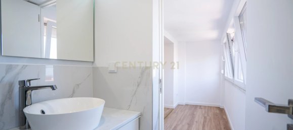 2 Schlafzimmer Doppelhaus in Lisbon, Portugal, Nr. 341607 16