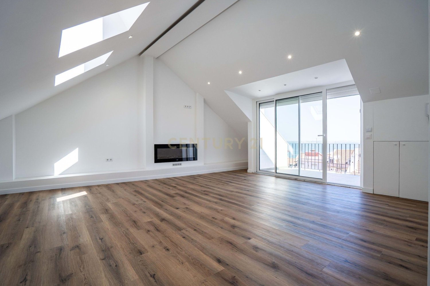 2 chambres Duplex à Lisbon, Portugal No. 341607