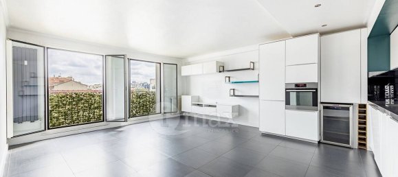 3 غرف نوم شقة في Courbevoie, France رقم 146209 2