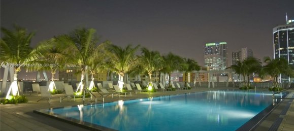 2 غرف نوم عقار تجاري في Miami, الولايات المتحدة رقم 615116 4