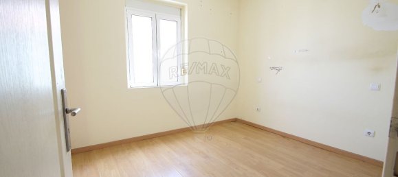 195m² Building in Porto, Portugal No. 100067 21