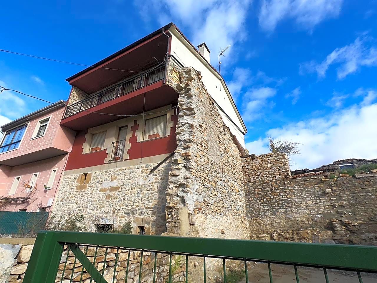 Casa T3 em Burgos, Spain N.º 85827