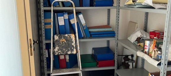 3 bedrooms Apartment in Naples, Italy No. 327450 7