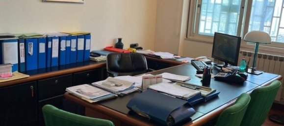 3 bedrooms Apartment in Naples, Italy No. 327450 8