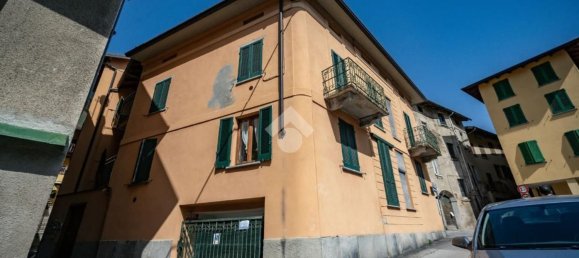 2 rooms Apartment in Valmadrera, Italy No. 286156 25