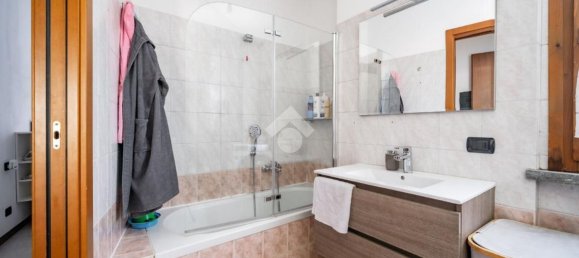 2 rooms Apartment in Valmadrera, Italy No. 286156 19