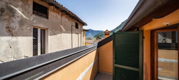 2 rooms Apartment in Valmadrera, Italy No. 286156 6