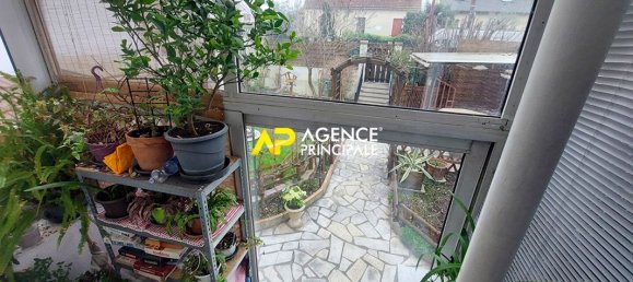 3 bedrooms House in Bezons, France No. 166619 15