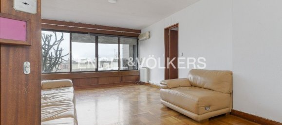 3 Schlafzimmer Wohnung in Lisbon, Portugal, Nr. 304186 7