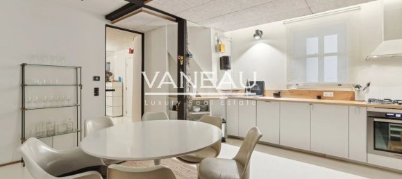 3 bedrooms Duplex in Paris, France No. 146925 2